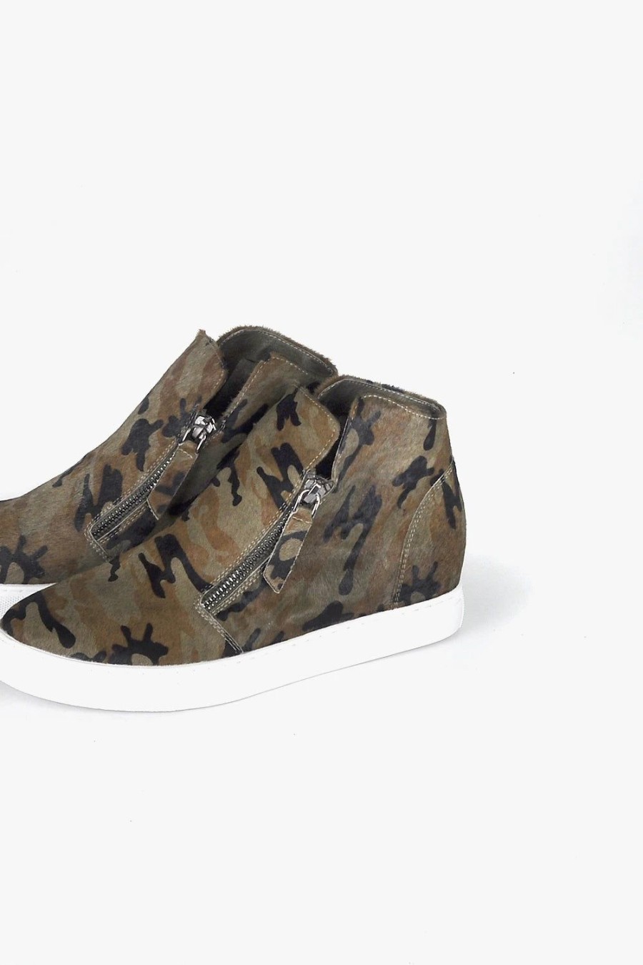 Categories ALL BLACK Footwear | Fur Top & Zip Camo