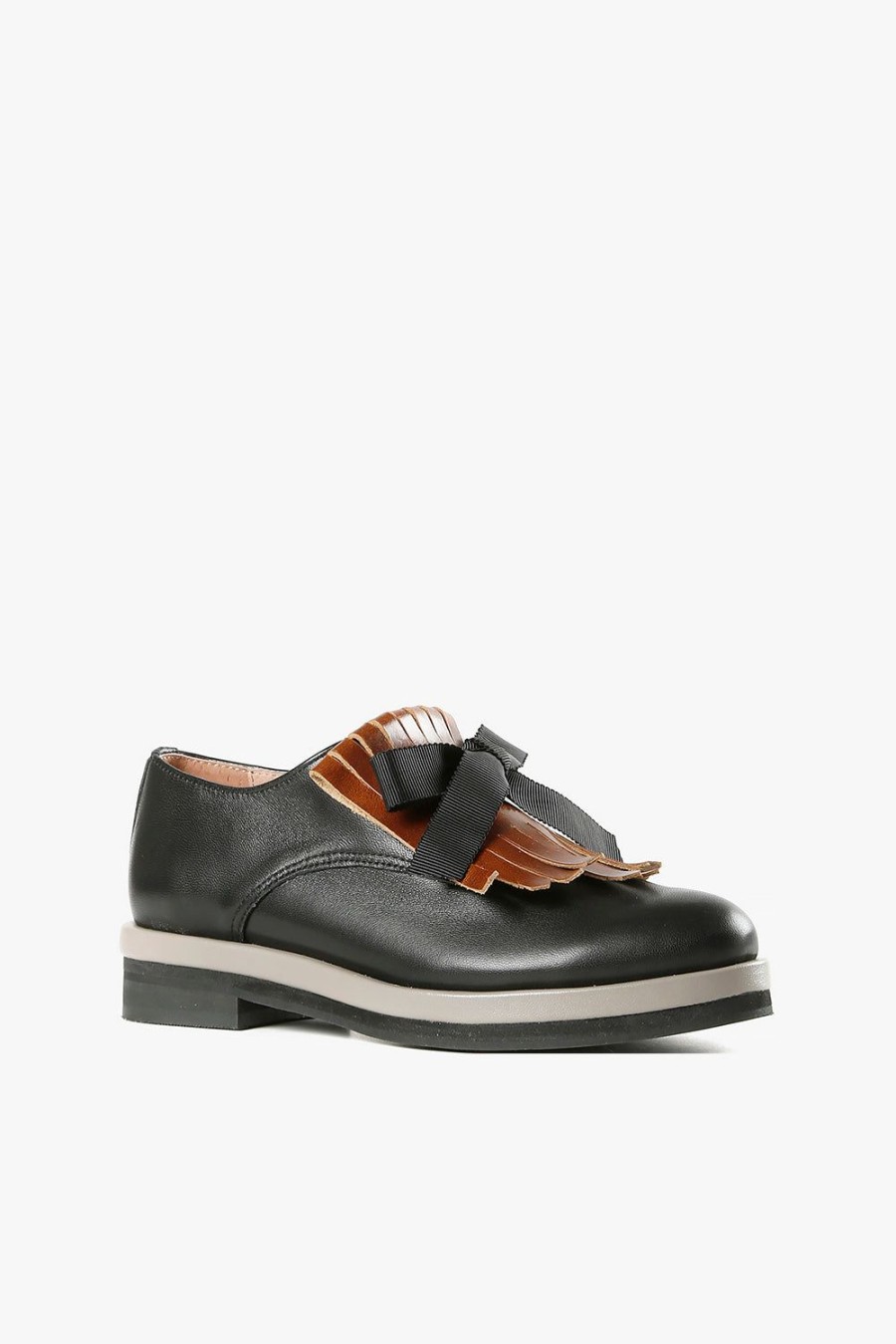 Categories ALL BLACK Footwear | Kiltie Bow Ox Brown