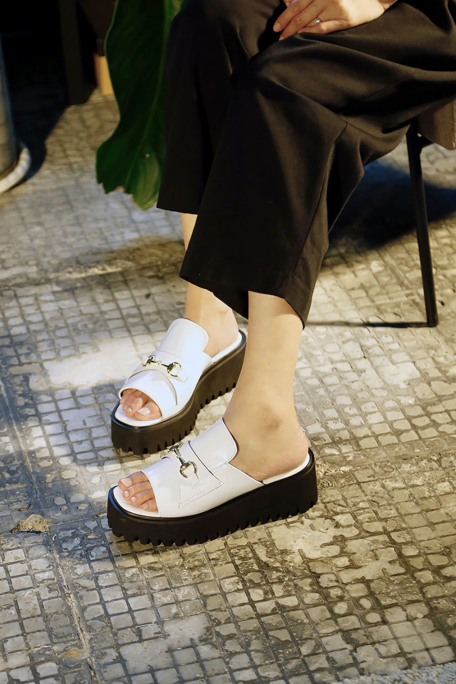 Categories ALL BLACK Footwear | Link Flatform Sandal White